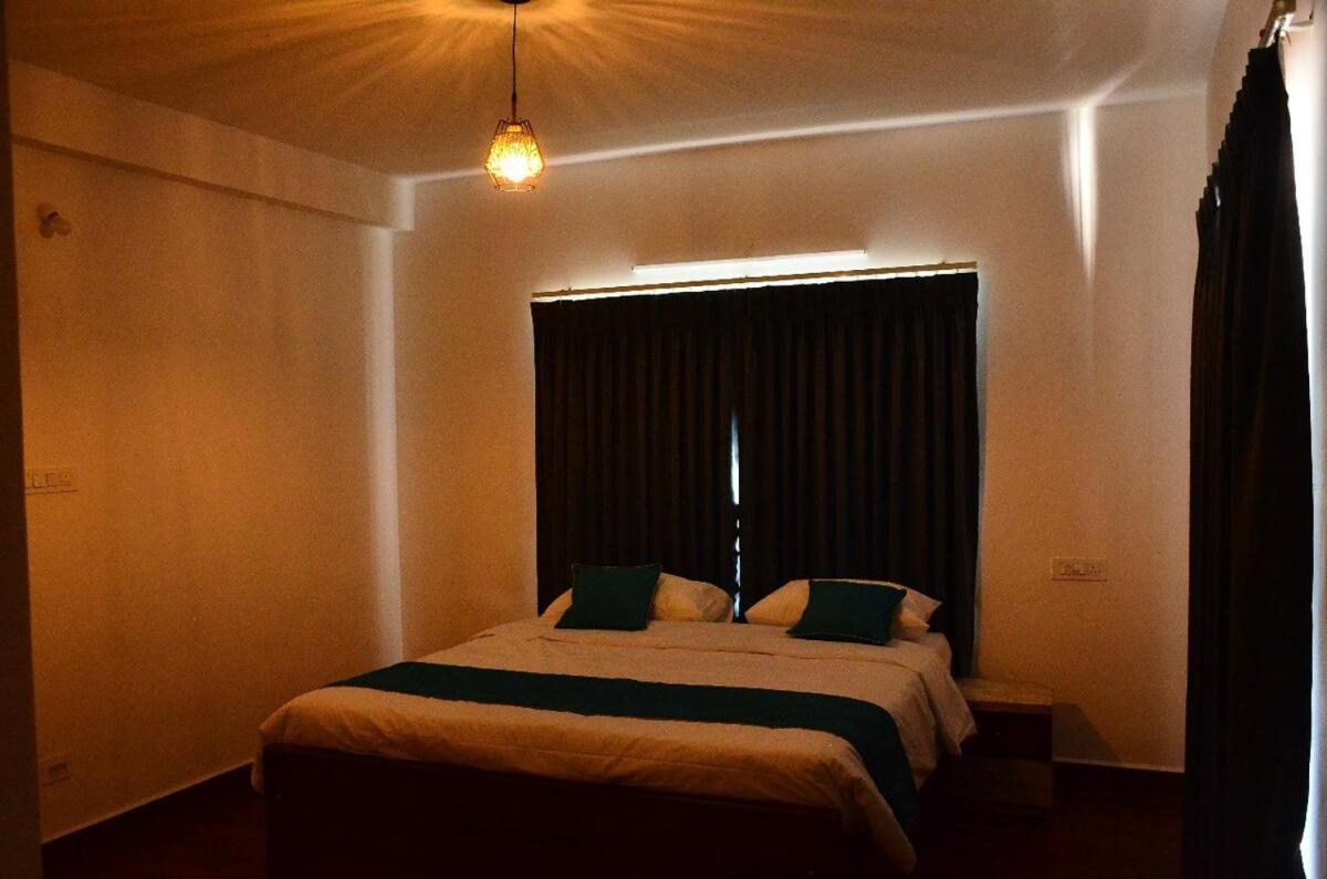 Dusk & Dawn Villa Kodaikanal Exterior photo